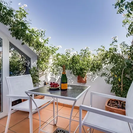Molo Luxury Puerto Banus Hotel *